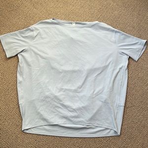lululemon “Back in Action” Short sleeve shirt
